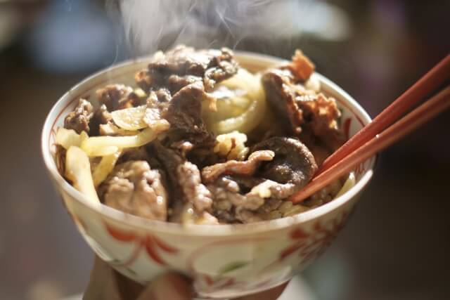 Pas untuk Kalian yang Tinggal Sendiri! Makan di Luar di Bawah 500 Yen