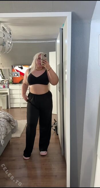 Haesicks / leaked private content