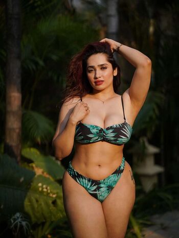 Aditi mistry leaked private content