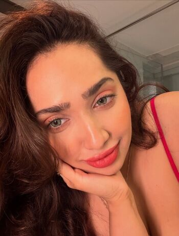 Aditi mistry leaked private content