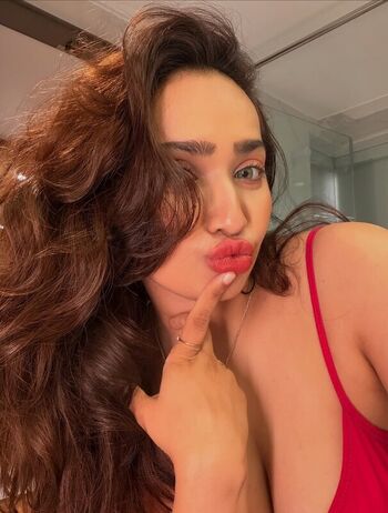 Aditi mistry leaked private content