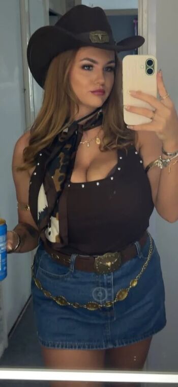 Laurafreex leaked private content