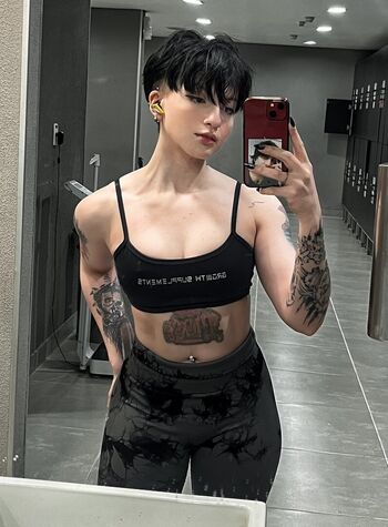 Haesicks / leaked private content