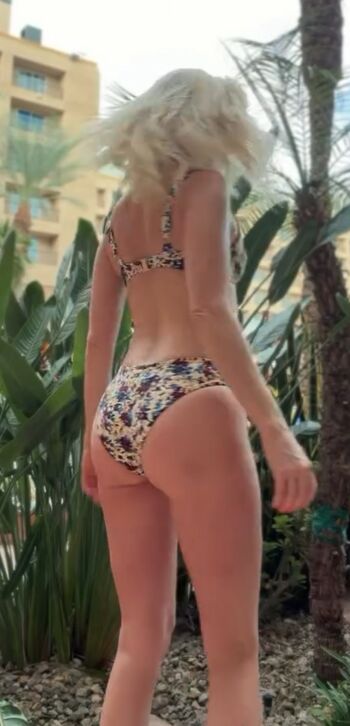 Victoria elizabeth/ leaked private content