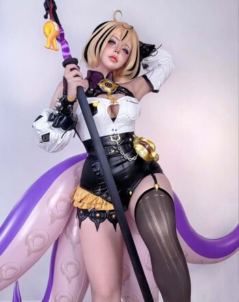 Lapopita nude leaked private content