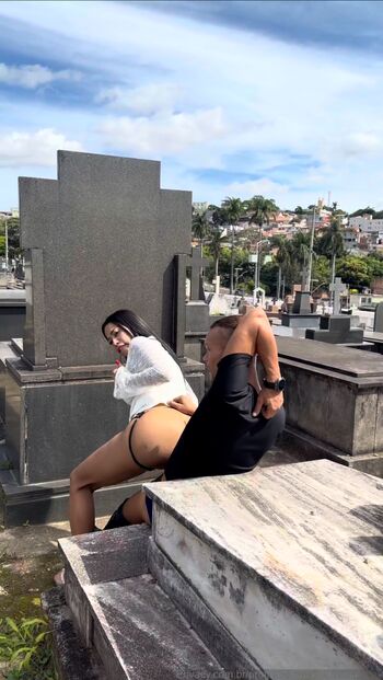 Denipon/ leaked private content