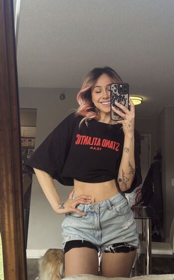 Elfevy/ leaked private content