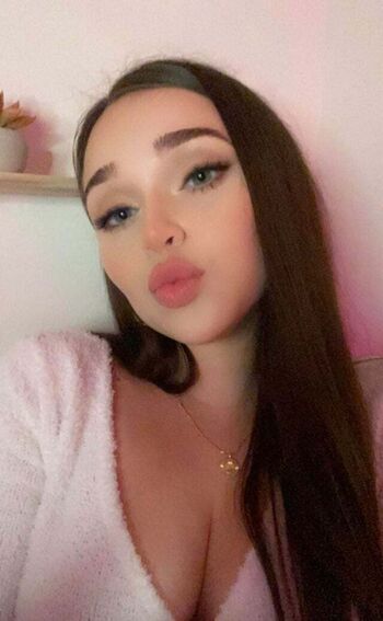 Honeybigmeat leaked private content