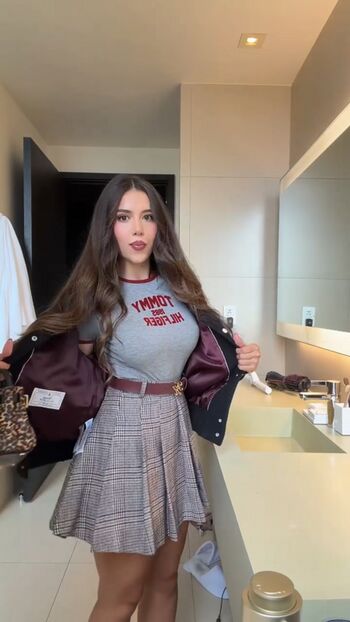 Haesicks / leaked private content