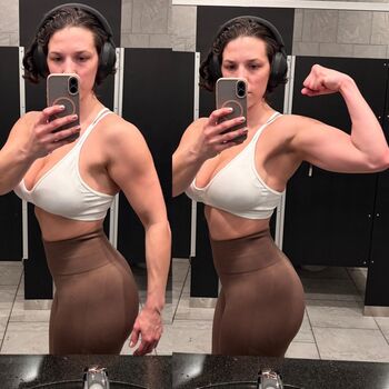 Zoeinwonderland/ leaked private content