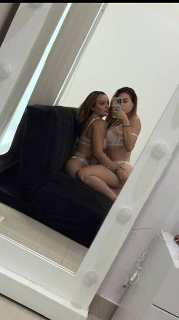 Sttaringart/ leaked private content