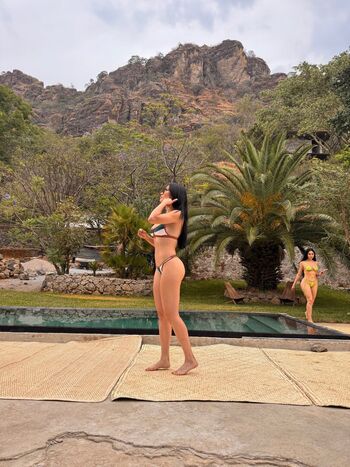 Liki lu/ leaked private content