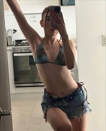 Ninadollts leaked private content