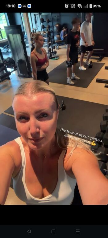 Mrspetitexxx leaked private content