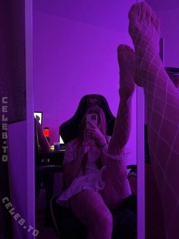 Yowaax x leaked private content