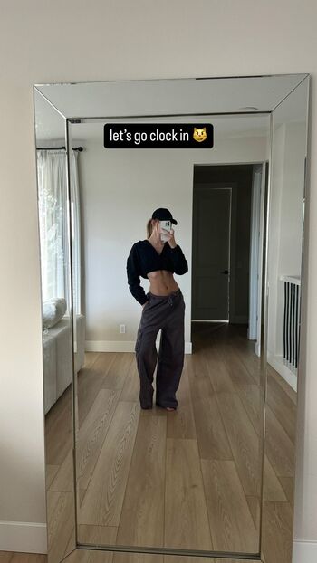 Lola melnick/ leaked private content