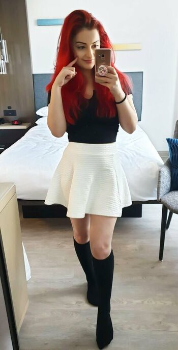 Eralia leaked private content