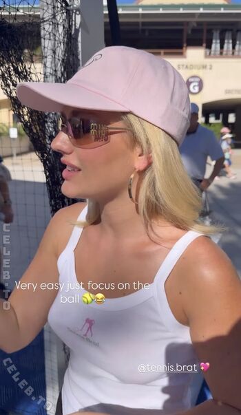 Anuschka van lent leaked private content