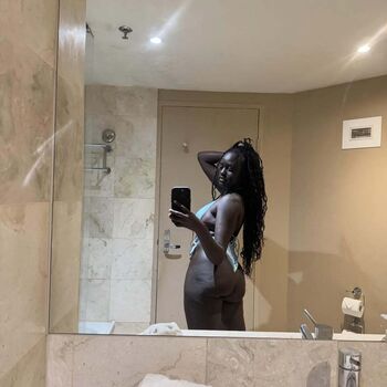 Anyang deng leaked private content