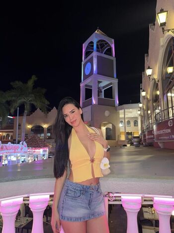 Brigarza leaked private content