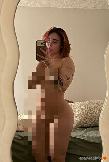 Mommy roleplay/ leaked private content