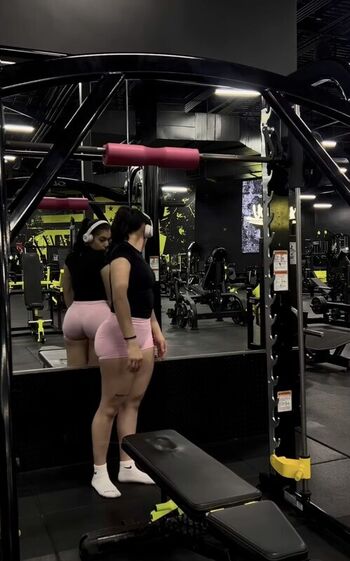 Haesicks / leaked private content