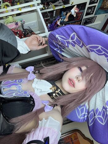 Sarah champion/ leaked private content