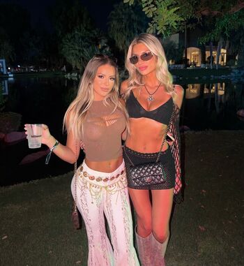 Haesicks / leaked private content