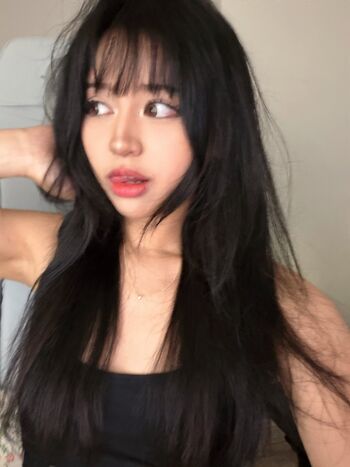 Emanovak desnuda leaked private content
