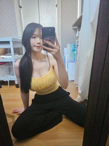 Sttaringart/ leaked private content