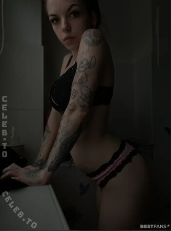 Baddieemommy leaked private content