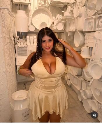 Nahchella/ leaked private content