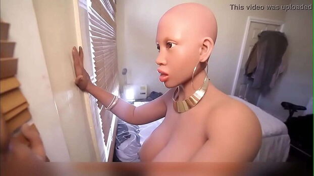 Ohnips leaked private content