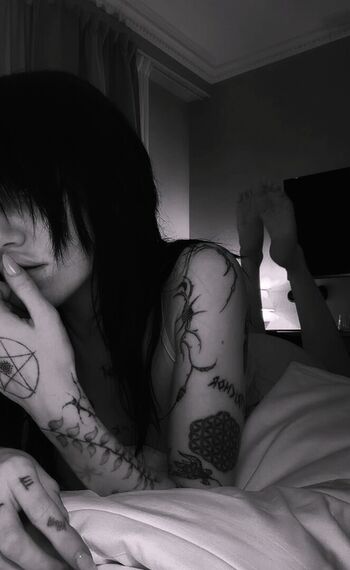 Eirenebelle desnuda leaked private content