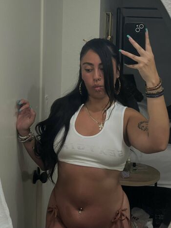 Nagakins ur digital gf/ leaked private content