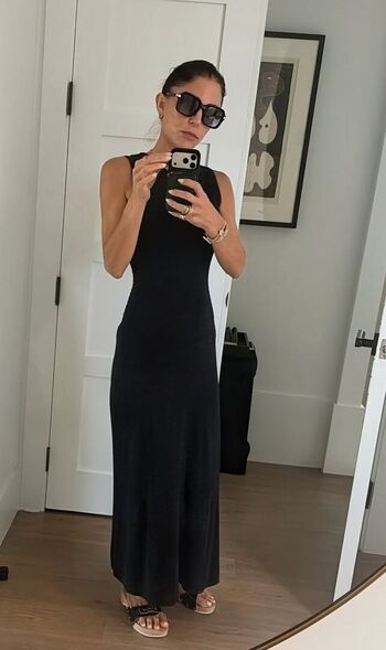 Lucy lawless/ leaked private content