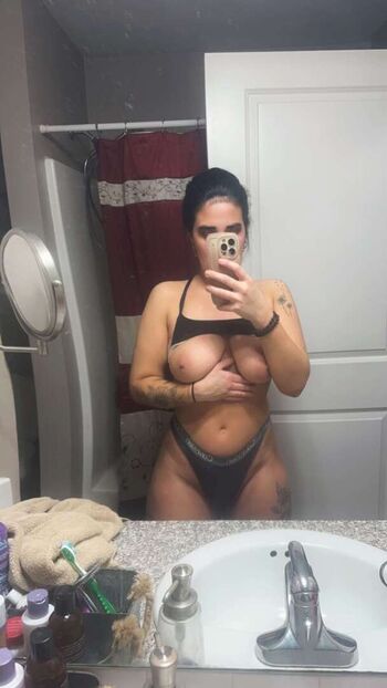 Janelle jolicoeur/ leaked private content