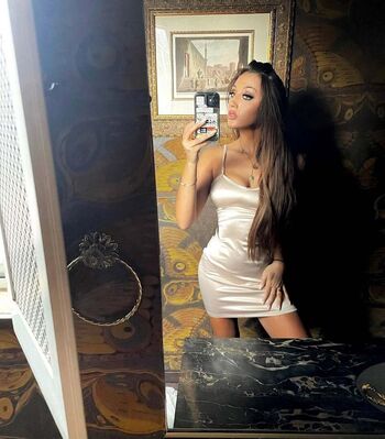 Haesicks / leaked private content