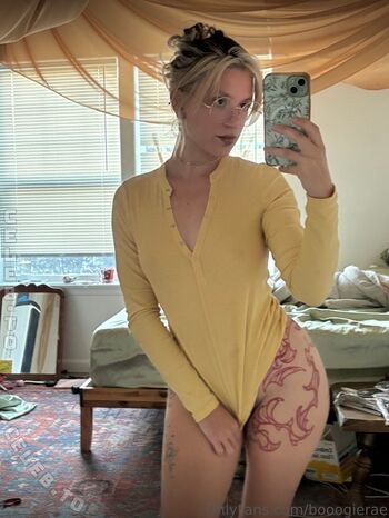 Julia logan/ leaked private content