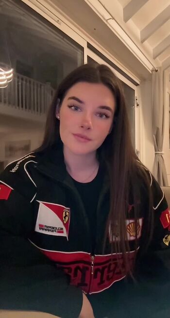 Toni leza/ leaked private content