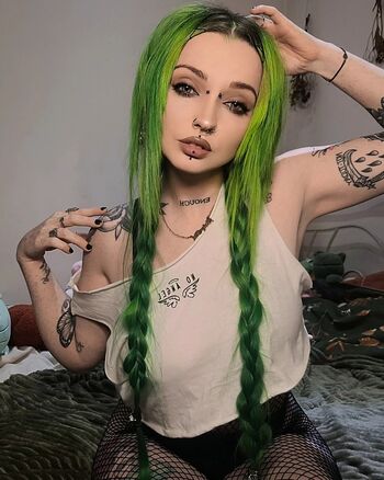 Lola popsy/ leaked private content