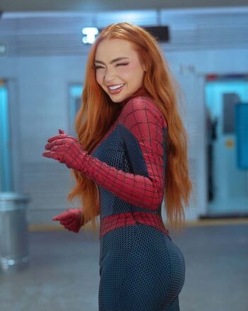 Kahasani/ leaked private content