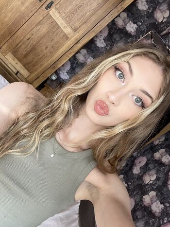Haesicks / leaked private content