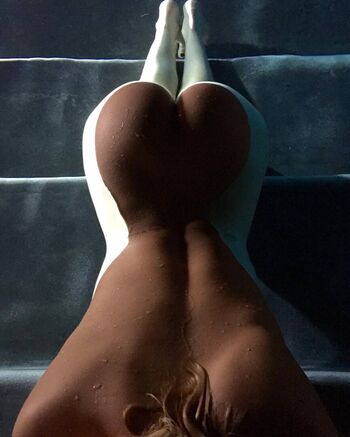 Blossom in the moonlight/ leaked private content