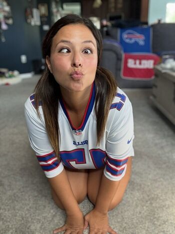 Abbie chatfield/ leaked private content