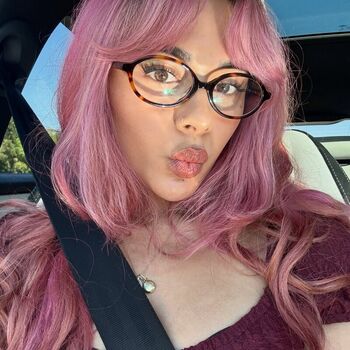 Chellchee leaked private content