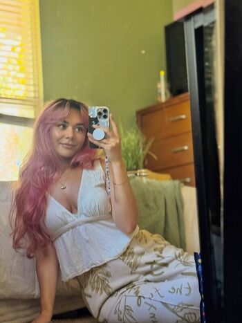 Chellchee leaked private content