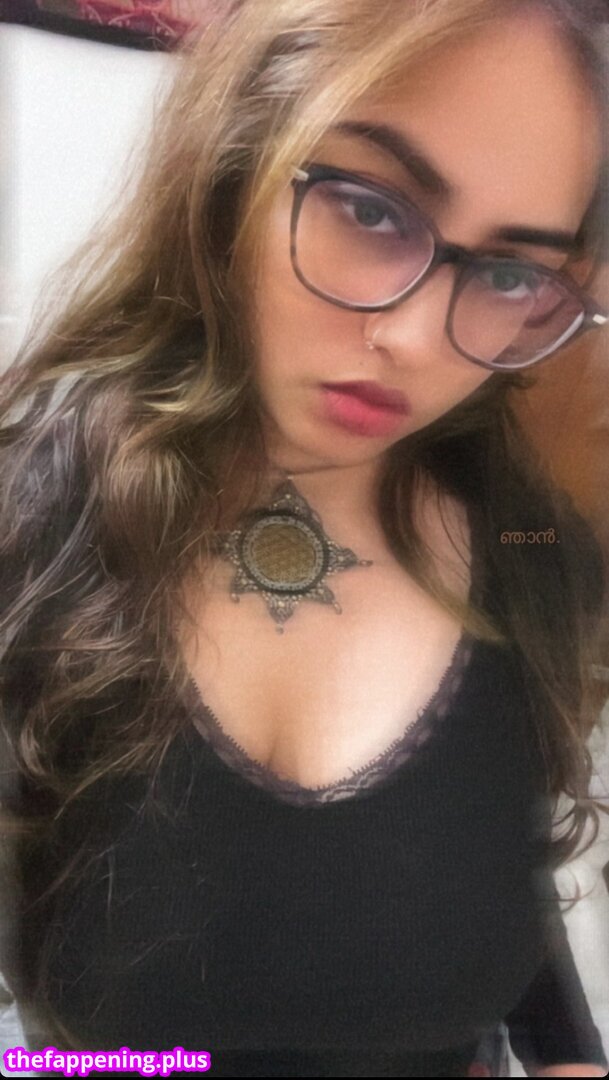 Kwickasfuki page leaked private content