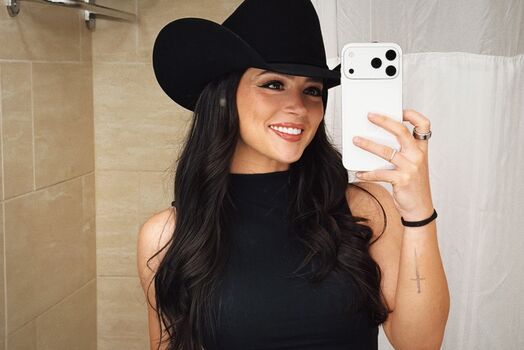 Beatrixarias leaked private content