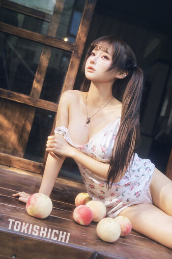 Lilopeaches/ leaked private content